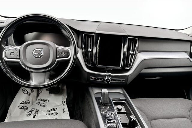 Volvo XC60 2021 – bild 4