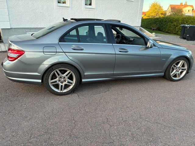 Mercedes-Benz C 220 2011