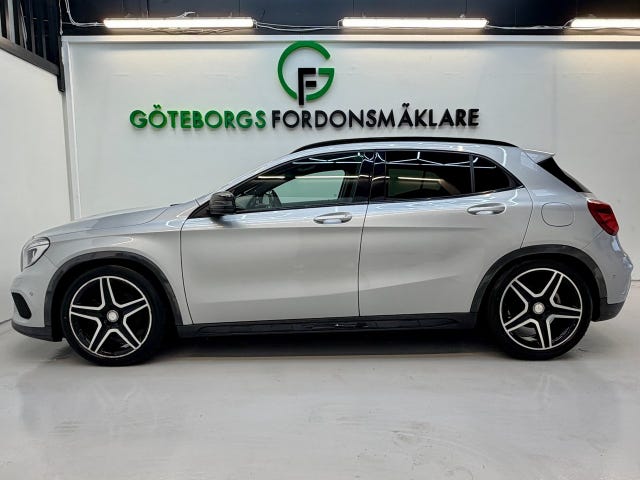 Mercedes-Benz GLA 220 d 2016