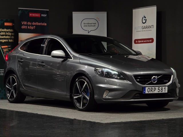 Volvo V40 2015