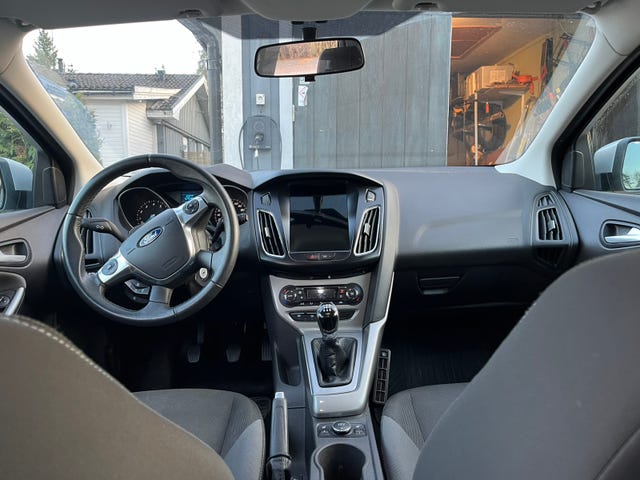 Ford Focus 2013 – bild 3