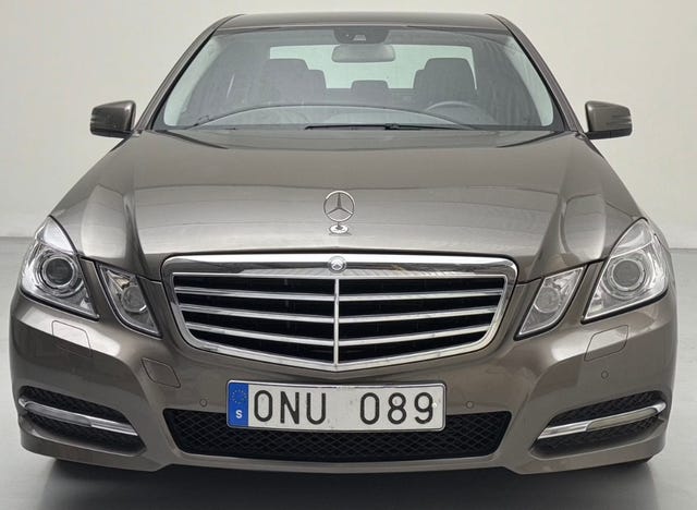 Mercedes-Benz E 220 2011