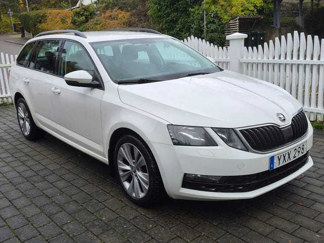 Skoda Octavia 2018 – bild 2