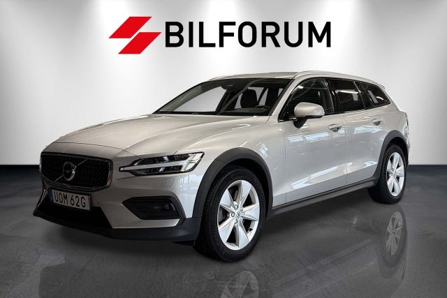 Volvo V60 Cross Country 2024