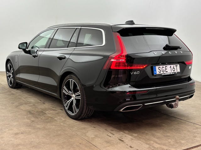 Volvo V60 2022 – bild 4