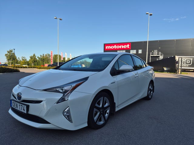Toyota Prius 2016