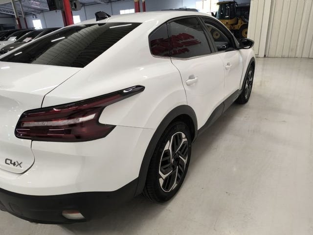Citroen C4 2023 – bild 4
