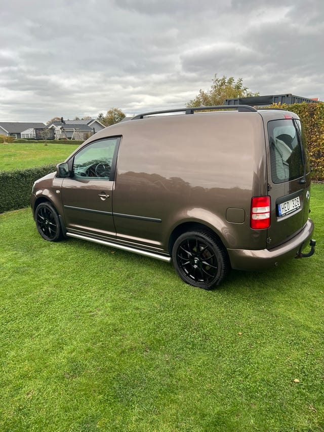 Volkswagen Caddy 2011