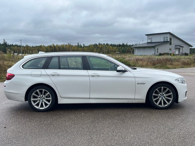 BMW 520d 2015 – bild 2