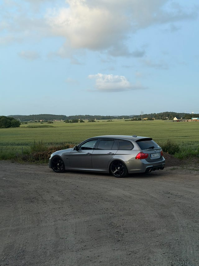 BMW 320d 2010