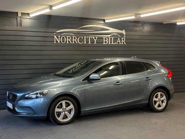 Volvo V40 2013