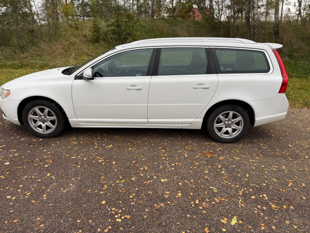 Volvo V70 2010
