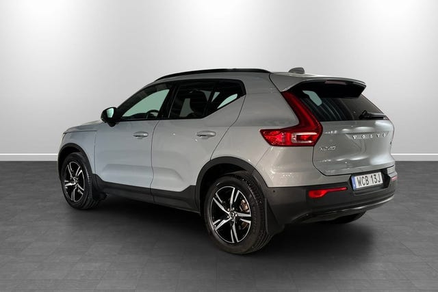 Volvo XC40 2025 – bild 2