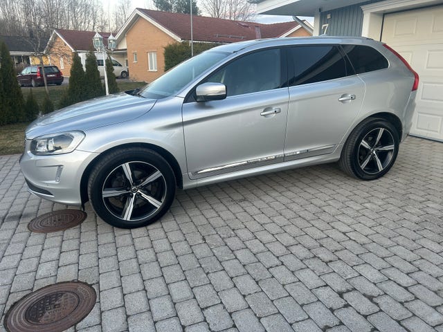 Volvo XC60 2017