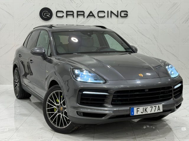 Porsche Cayenne 2021