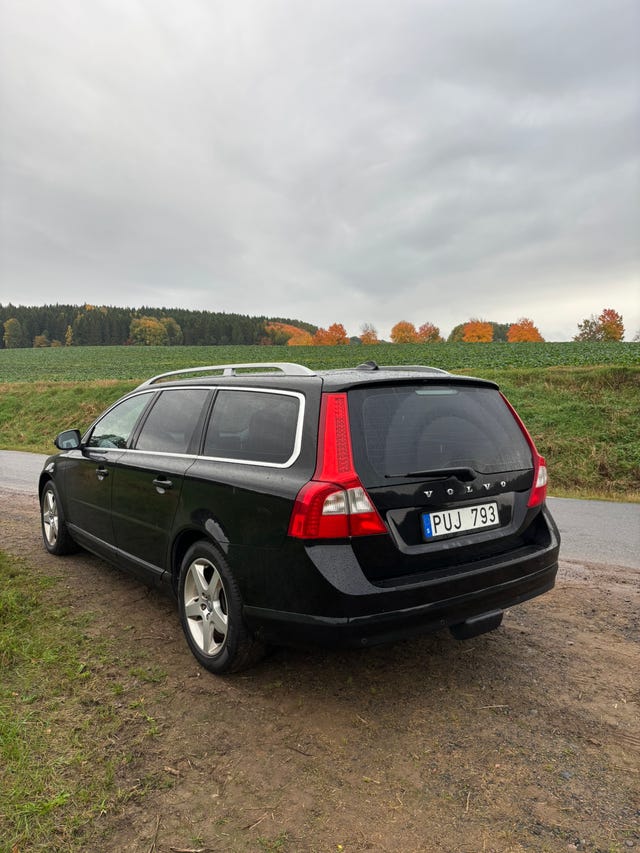 Volvo V70 2011 – bild 2