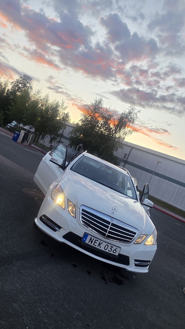 Mercedes-Benz E 200 2013