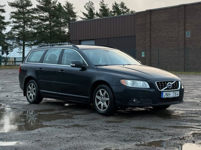 Volvo V70 2011
