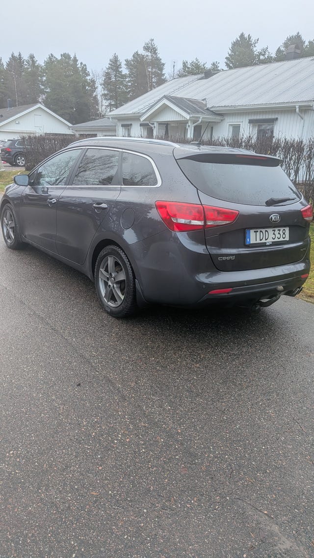 Kia Ceed 2016 – bild 2