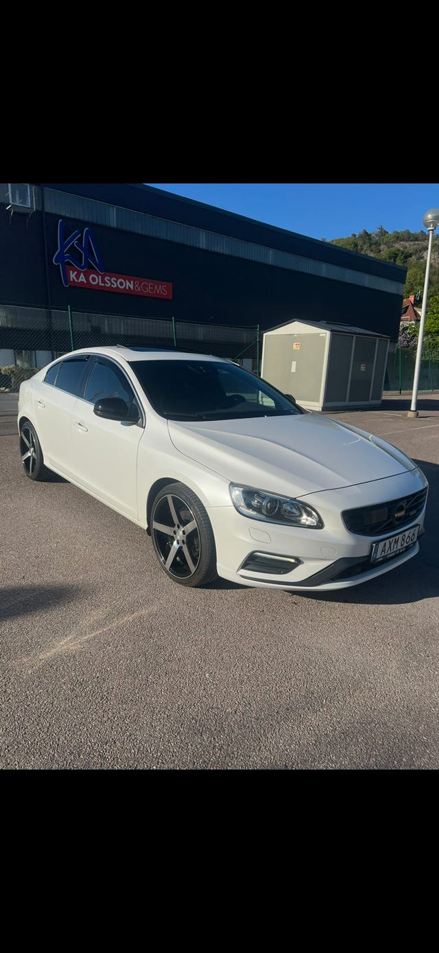 Volvo S60 2015