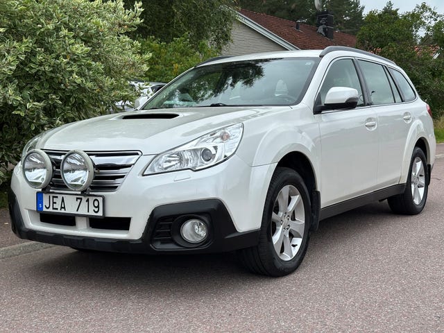 Subaru Outback 2013