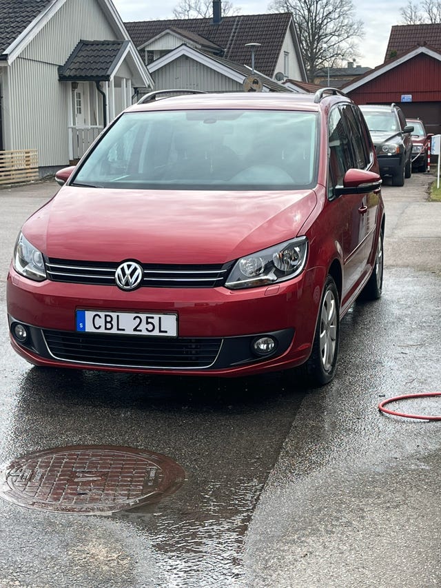 Volkswagen Touran 2014