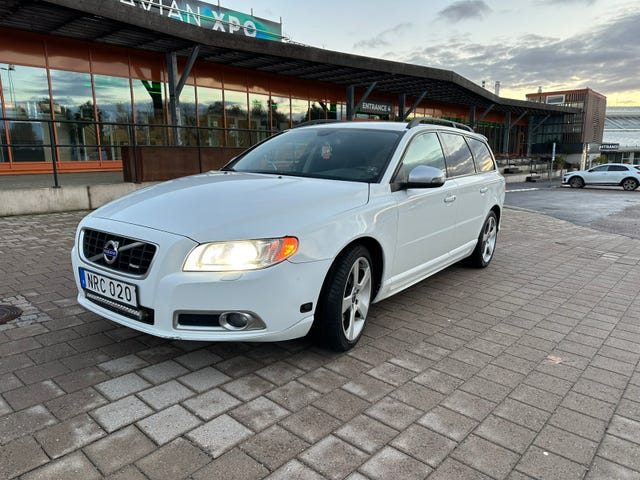 Volvo V70 2011