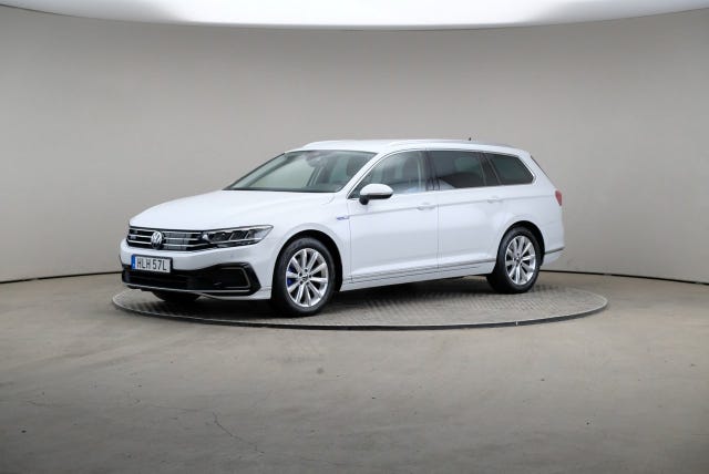 Volkswagen Passat 2023