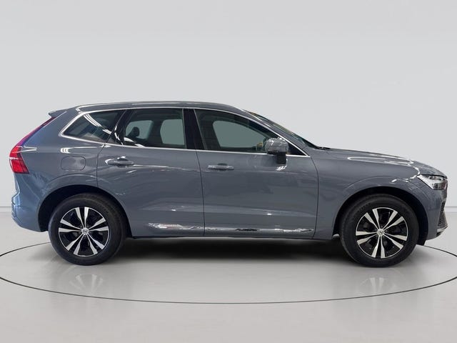 Volvo XC60 2023 – bild 3