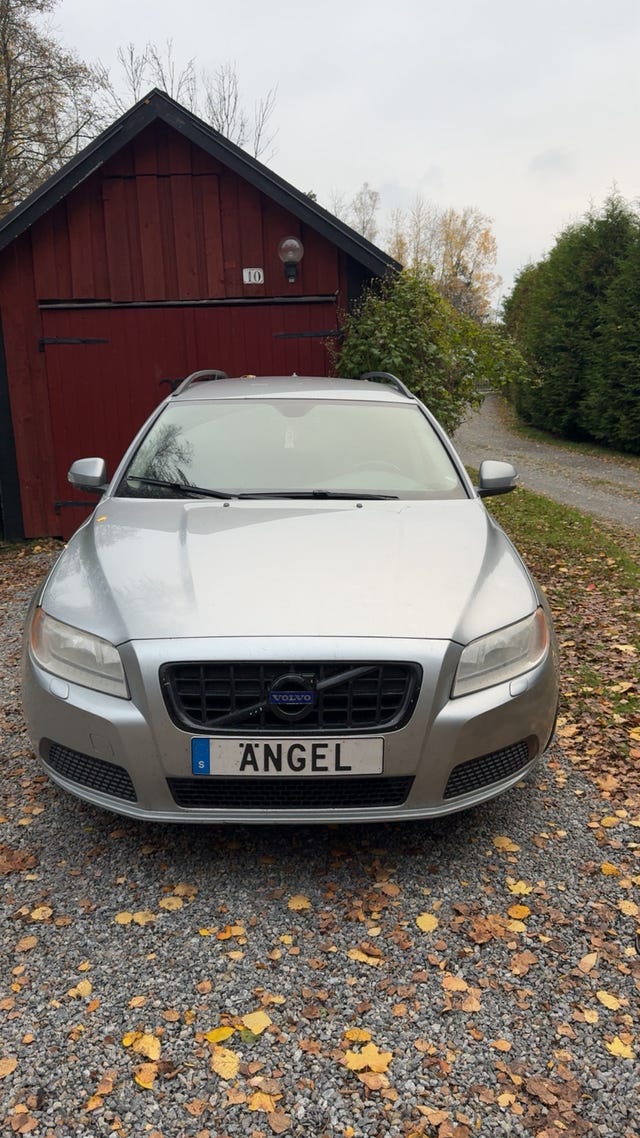Volvo V70 2011 – bild 2