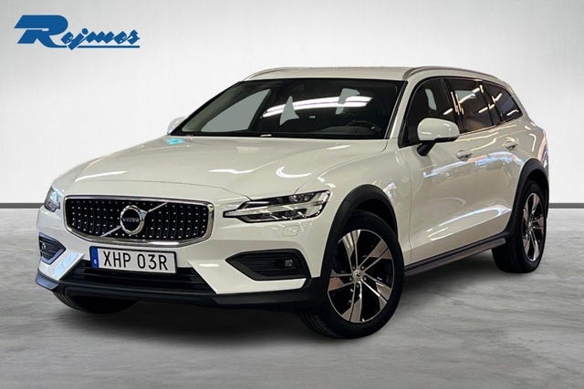 Volvo V60 Cross Country 2022