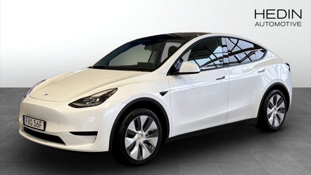 Tesla Model Y 2023