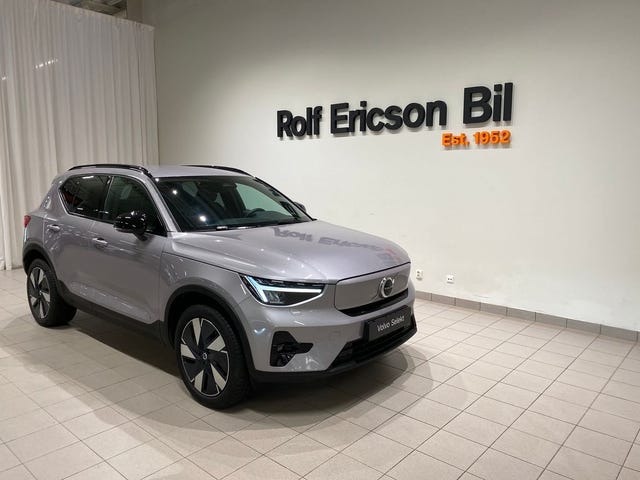 Volvo EX40 2026