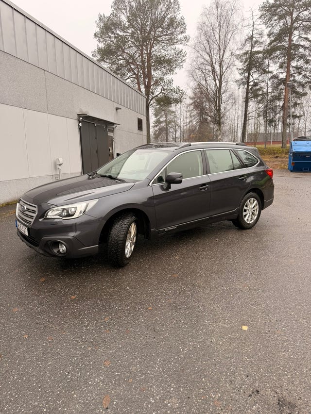 Subaru Outback 2015