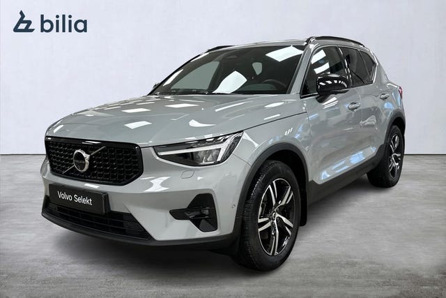 Volvo XC40 2025