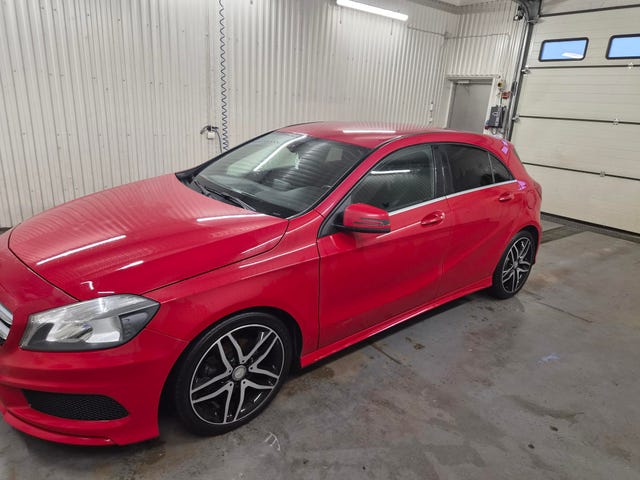 Mercedes-Benz A 180 2014