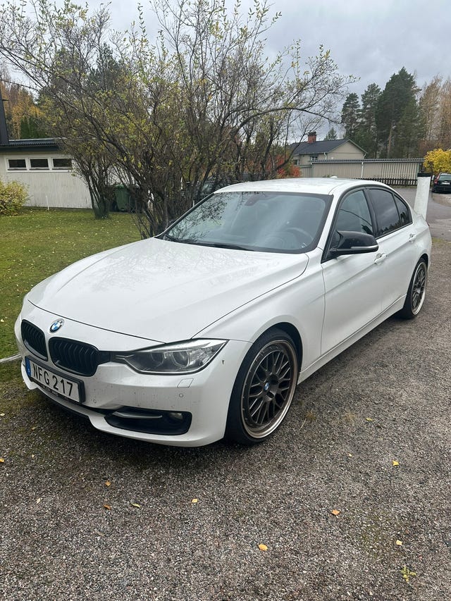 BMW 328i 2013
