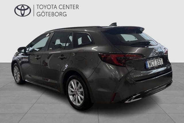 Toyota Corolla 2025 – bild 3