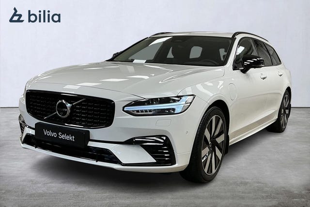 Volvo V90 2025
