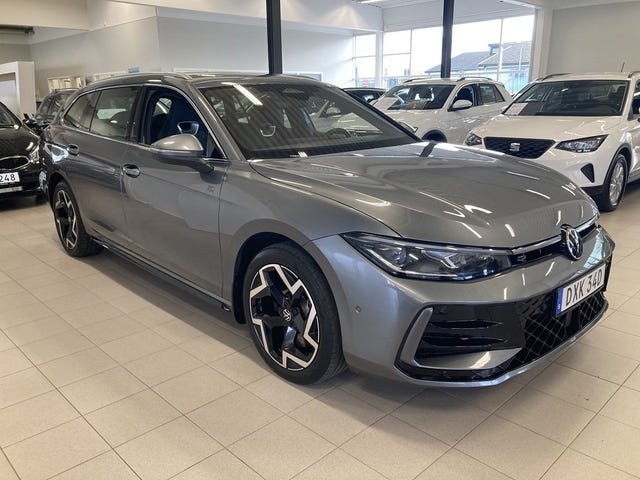 Volkswagen Passat 2024