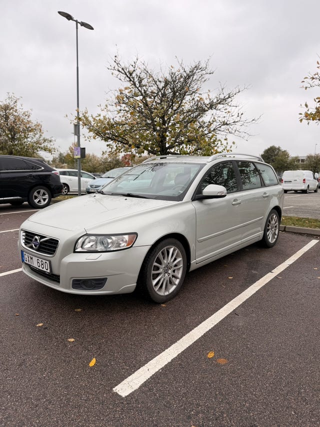 Volvo V50 2011