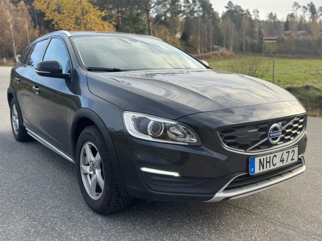 Volvo V60 Cross Country 2017
