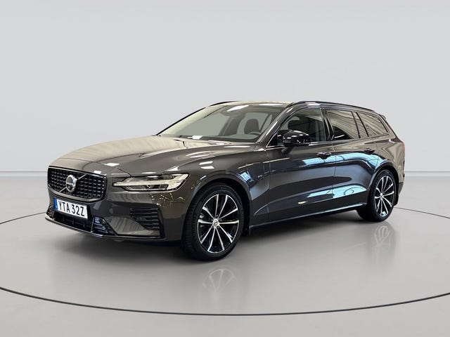 Volvo V60 2025