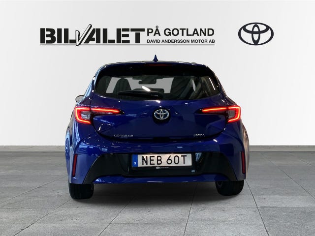 Toyota Corolla 2025 – bild 4