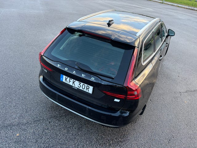 Volvo V90 2021