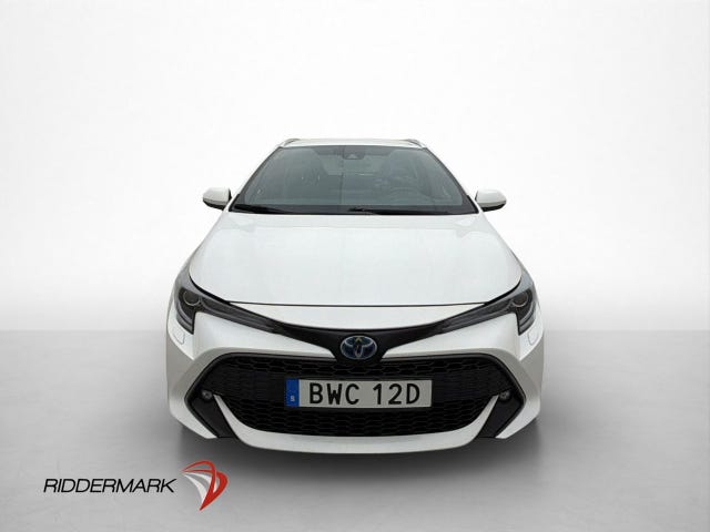 Toyota Corolla 2022 – bild 2