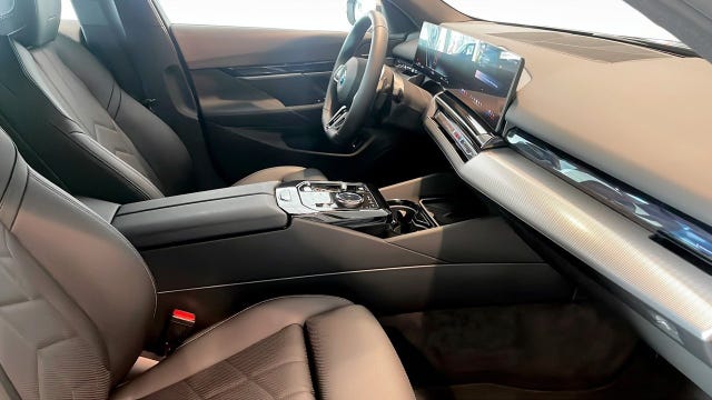 BMW 530e 2026 – bild 3