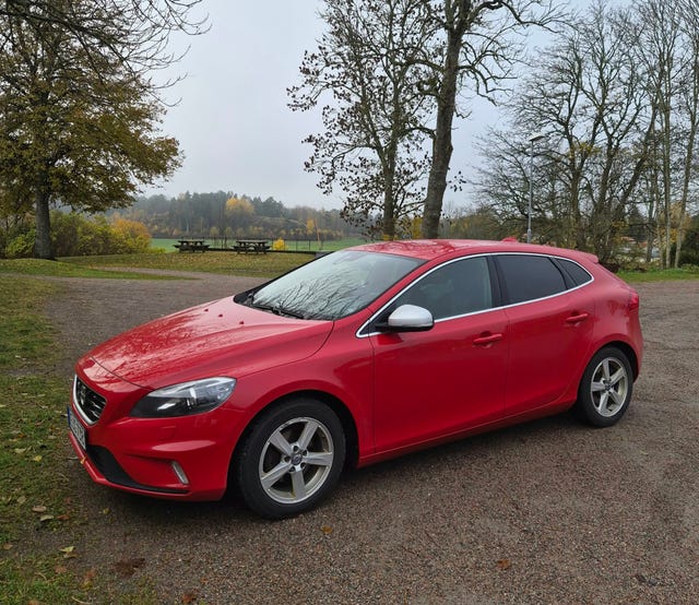 Volvo V40 2014