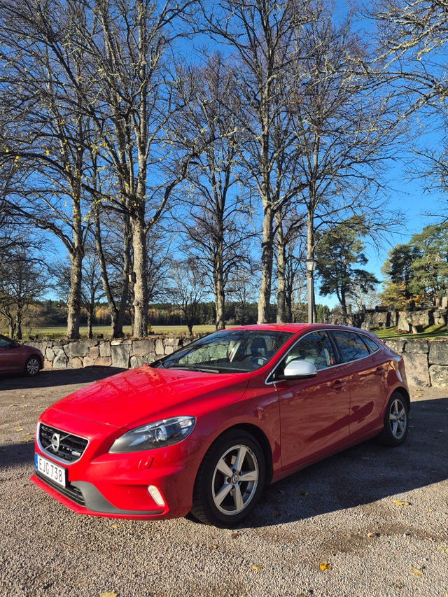 Volvo V40 2014