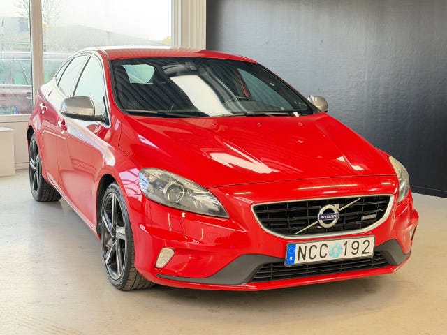 Volvo V40 2014
